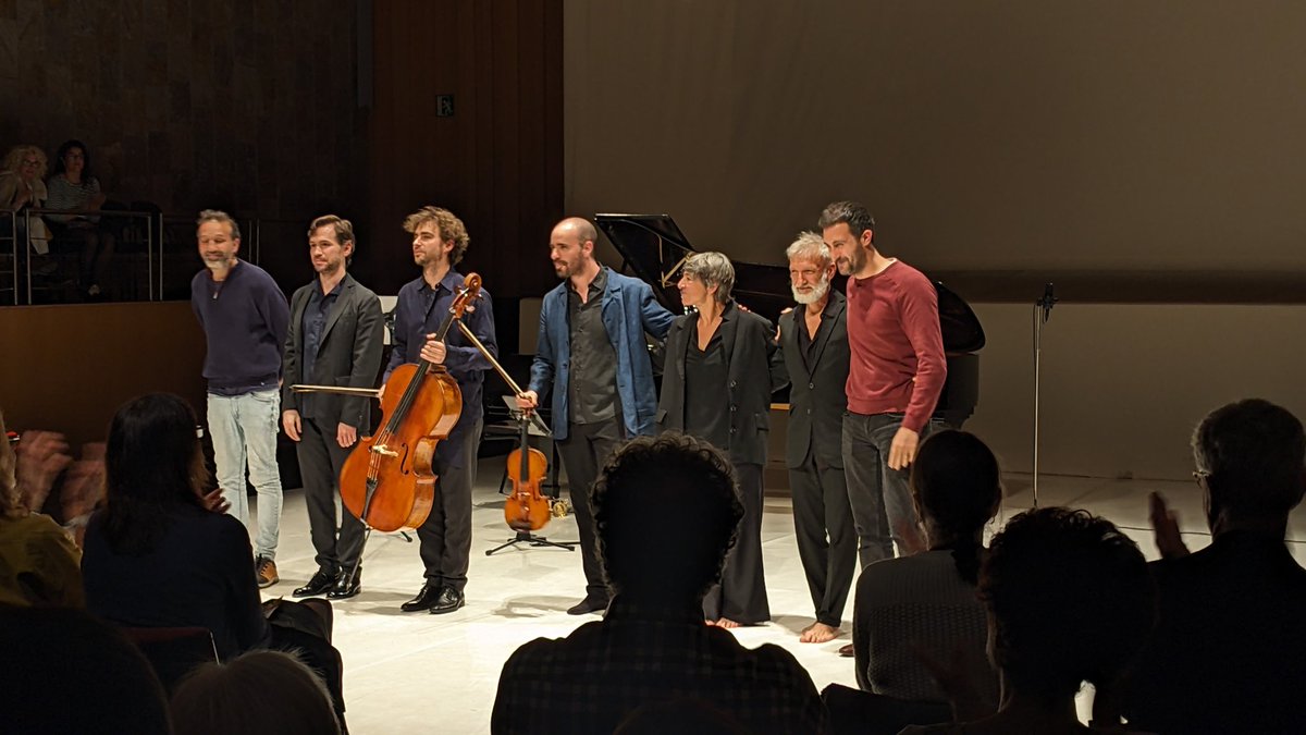 Moltes gràcies per omplir la sala i escoltar aquesta proposta del Trio Fortuny amb la col·laboració de Mal Pelo. Ha estat una 'nit' molt emocionant ♥️ El nostre agraïment al @palaumusicacat per fer-nos confiança!