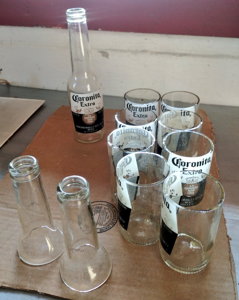 BTJIsla's tweet photo. Dónde la innovación, creación🥛e implementación de producción para la venta y el encadenamiento productivo.
“Las cosas que son feas... Tienen su piquito de amor.”
“Recicla♻️y obtendrás más producción ecológica”.
@VictorV20545079 @lidiermachado @Yusmary74750470 @CollarIdae43058 https://t.co/DCP9zfYmFS
