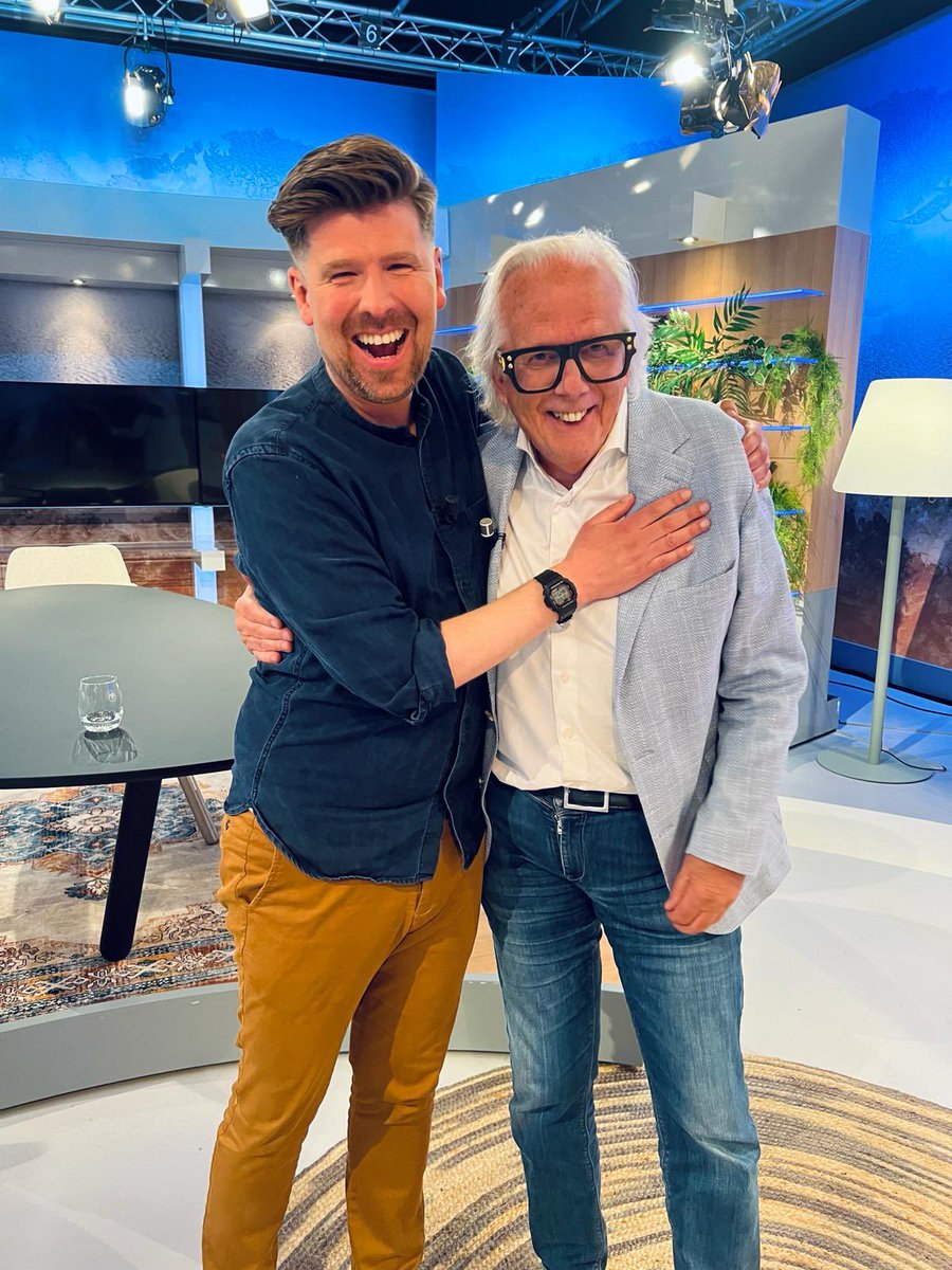 Piet van Dijken (@pietvandijken) on Twitter photo Twee kwajongens bij <a href="/noordvandaag/">Noord Vandaag</a> ter ere van de door <a href="/colinmooijman/">Colin Mooijman</a> gemaakte documentaire. <a href="/rtvnoord/">RTV Noord</a> Twee kwajongens bij <a href="/noordvandaag/">Noord Vandaag</a> ter ere van de door <a href="/colinmooijman/">Colin Mooijman</a> gemaakte documentaire. <a href="/rtvnoord/">RTV Noord</a>