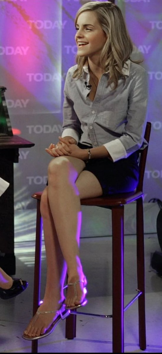 Emma Watson's legs looking so good crossed