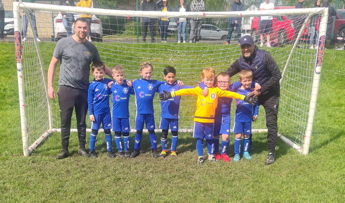 The Under 7 Tigers won their cup semi final on Sunday with a great team display to reach their first final! An incredible achievement for a side who are still only a few months into their football journey together. Well done boys! #idlefamily #allidlearentwe 🔵⚪⚽