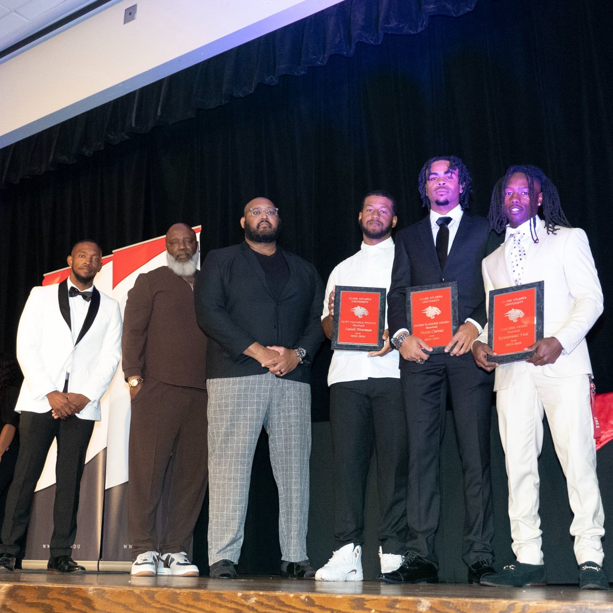 ICYMI: The 2024 CAU Athletics Panther ESPY Awards! 🏆🐾

Congratulations to the award winners from <a href="/ClarkAtlantaBB/">CAUPanthers Baseball</a>! ⚾️

Most Valuable Pitcher - Isaiah Newman
Silver Slugger Award - Mario Cuevas
Coaches Award - Kentavious Veal

#GoPanthers🐾 | #WeAreCAU | #ProtectTheBill