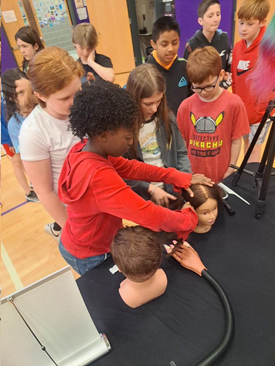 More pictures from 5th Grade Career Day, thanks Forbes Road Career students! 😃
