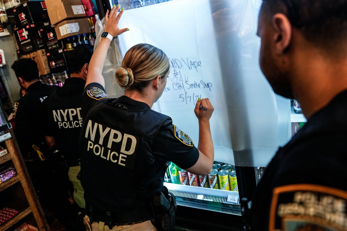 A few weeks ago, we announced a plan to weed out illegal smoke and cannabis shops — @NYCSHERIFF, @NYPDNews, and @HelloDCWP hit the streets to get it done. We're big supporters of the legal cannabis industry, but if you're going to break the law, your shop is going up in smoke.