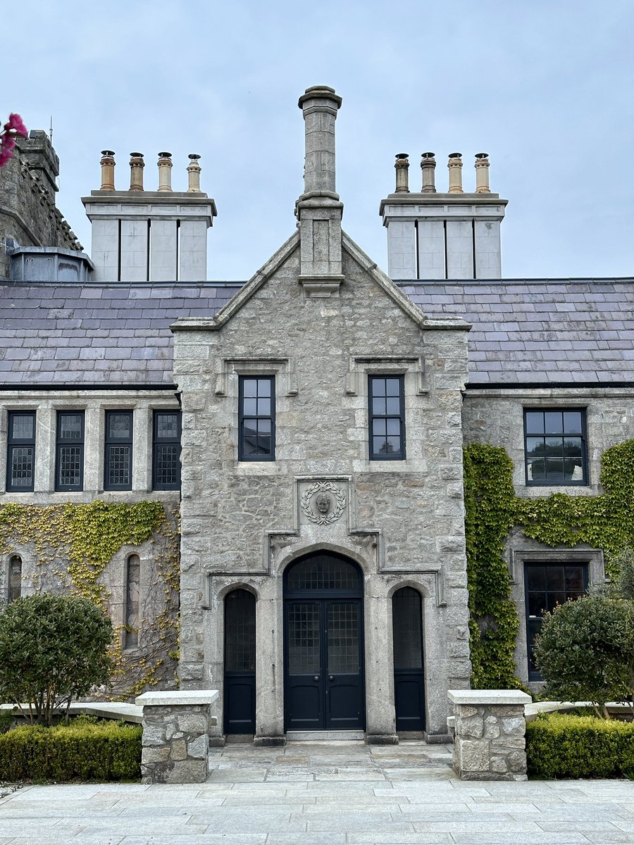 Charming Victorian house overlooking Dalkey Island