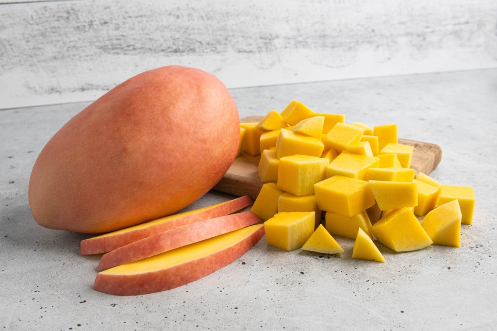 Delight mom and your friends and family with the COOLEST Magno!

The Pink Elephant Mango! 🥭

Pink on the outside, and creamy, delicious and fragrant on the inside! 🩷

melissas.com/collections/ne…

#melissasproduce