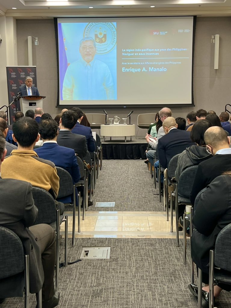 EnriqueAManalo's tweet photo. 1/3 This morning, I delivered a Foreign Policy Address on the Indo-Pacific Region at the Simon Fraser University in Vancouver, BC, Canada, as hosted by the Asia Pacific Foundation of Canada.

I emphasized the importance of a rules-based order in the South China Sea... https://t.co/ywWcJ69I97
