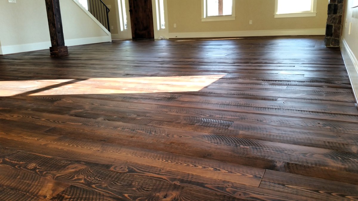 Love this photo of our circular sawn Fir flooring sent in from a local Montana customer.
#circularsaw #dougfir #hardwoodfloors #rustic #hardwoodflooring #rusticwood #WoodFlooring #woodfloors #sustainablelumberco