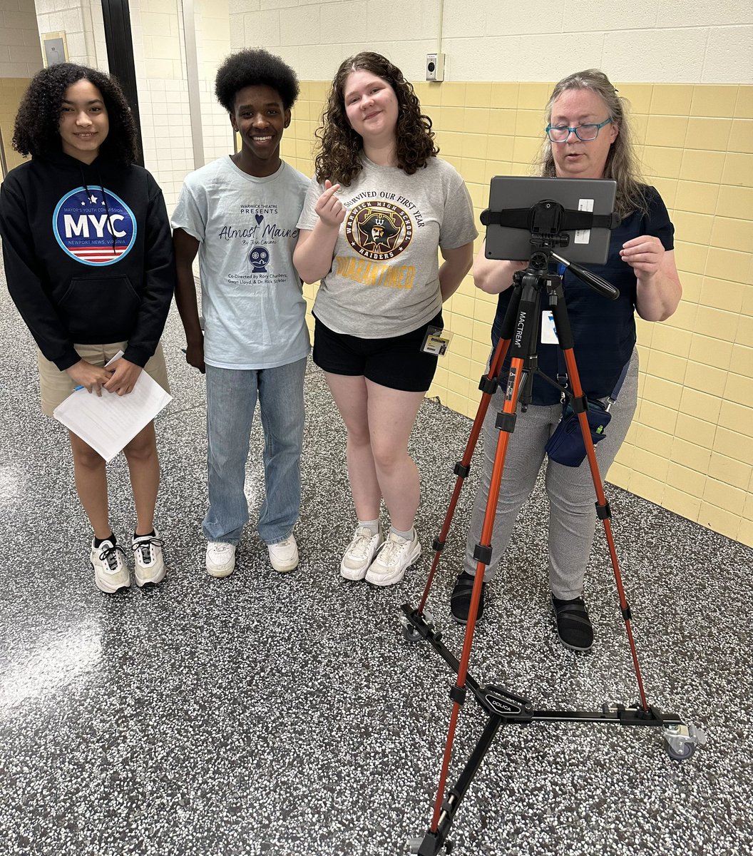 I’m enjoying collaborating with our ITC @CMarcolini1 & @BTWashingtonMS AP @Adkinson_NBCT on an exciting rising 9th grade transition activity. Zooming LIVE all week from @WarwickRaiders & stay tuned for the “Welcome to Warwick” 🎥 coming soon! @PrincipalKAM