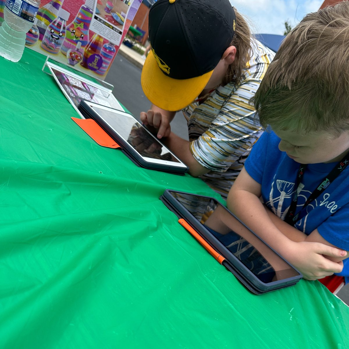 Our Innovation Instructors had an awesome day diving into the realms of coding, robotics, and everything STEM with students at the Henry County STEM Fest! Thank you to all who joined us in shaping a future where innovation thrives! #CultivateChange #STEM #STEMFest #EdFarm