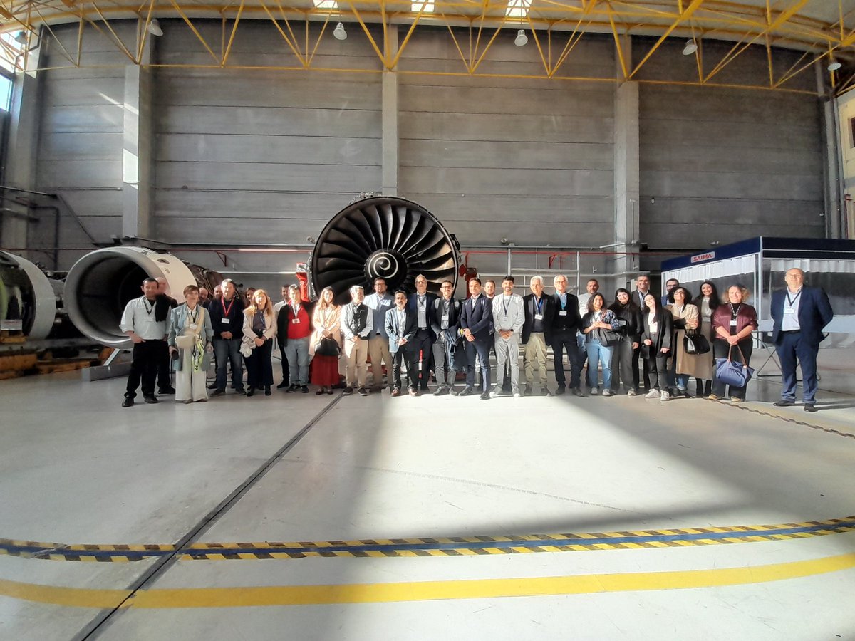 Hoy un día innovidable en el <a href="/CifpPRV/">CIFP Profesor Raúl Vázquez</a> #CentroExcelenciaFP hemos conmemorado el #Xaniversario del ciclo Formativo de Tecnico de Mantenimiento de Material Ferroviario.
<a href="/ACTREN_MF/">Actren Trenes / Mantenimiento</a> 
<a href="/Alstom_es/">Alstom España</a> 
<a href="/rio_tormes/">CIFP Rio Tormes</a> 
<a href="/cifpjuanherrera/">CIFP Juan de Herrera</a> 
<a href="/TalgoGroup/">Talgo</a> 
<a href="/Hitachi/">Hitachi</a> 
<a href="/CIFPRIOEBRO/">CIFP RIO EBRO</a> 
<a href="/metro_madrid/">Metro de Madrid</a> 
<a href="/Renfe/">Renfe</a>