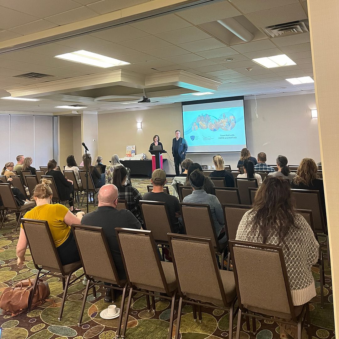 CMTO and RMTAO Town Halls are underway! Representatives from both organizations have presented and spoke to attendees in St. Catharines, Guelph, and Peterborough. We thank all who attended, and we are looking forward to seeing more RMTs and students in the upcoming events.