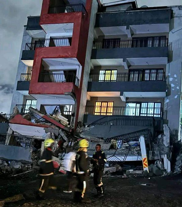 jacintambilo's tweet photo. Naivasha Road -This is just unfortunate and painful sad. I just pray for a miracle for the unaccounted persons. 
I hope we can learn from this unfortunate situation and reengineer our #urbanplanning #zoning #engineering #construction for resilience - this is just too costly. https://t.co/sqXtLSyPrQ