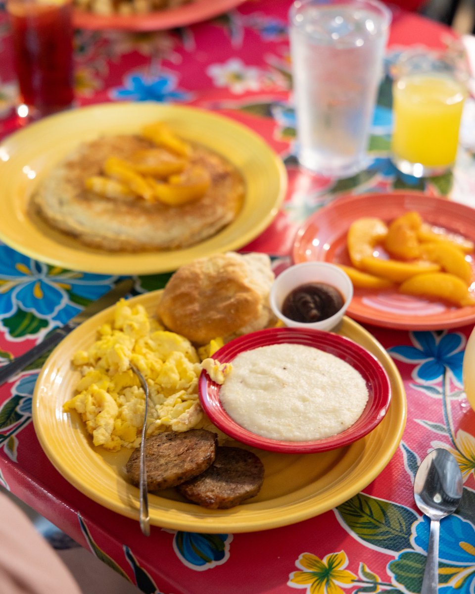 Any delicious breakfast can be sweetened with 🍑 compote! Just ask your server to add it to your pancake or waffle! #breakfast #compote #pancakes #waffles #columbiasc #fivepointssc #delicious