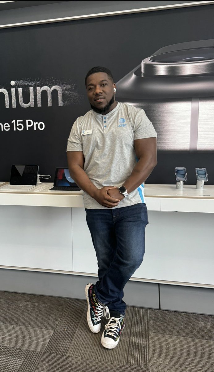 Dayana Villa (@dayanavatt) on Twitter photo Welcome back Rodney! Ct ave welcomes Rodney to the floor! 🔥we are excited to see all that he can do 💪🏼Rodney is bringing that energy and hungry for all the sales 🔥 let’s gooo!!!
<a href="/D_Zargos/">Dan Zargos</a> <a href="/JacqueMappa/">Jacque Mappa</a> Welcome back Rodney! Ct ave welcomes Rodney to the floor! 🔥we are excited to see all that he can do 💪🏼Rodney is bringing that energy and hungry for all the sales 🔥 let’s gooo!!!
<a href="/D_Zargos/">Dan Zargos</a> <a href="/JacqueMappa/">Jacque Mappa</a>