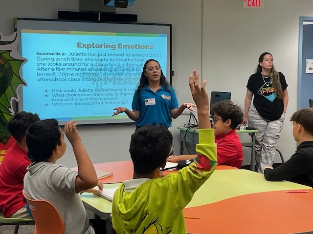 Schools are spreading awareness across @MDCPS on the importance of positive mental wellness while engaging students in activities focused on resiliency, encouragement, coping skills and much more during #MentalHealthAwarenessMonth. #YourBestChoiceMDCPS @SuptDotres @LDIAZ_CAO