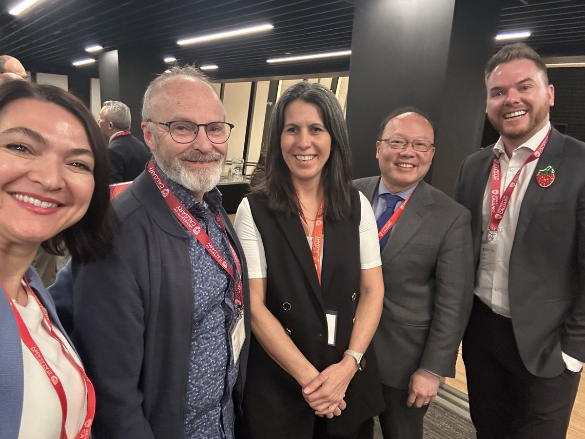 We’re excited to be at the CFREF symposium at the @UCalgary, connecting with other initiatives to foster collaboration and impactful research. Planting seeds for new partnerships and exploring transformative interdisciplinary work! #CFREF #Research #ConnectedMinds @uOttawa