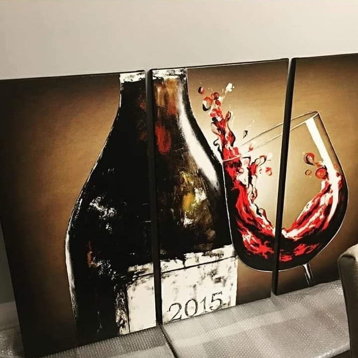 Client bought my #wine #art One Fine Year and chose 2015 for their label (find this #wineart in many sizes leannelainefineart.com) #wineartist #winetasting