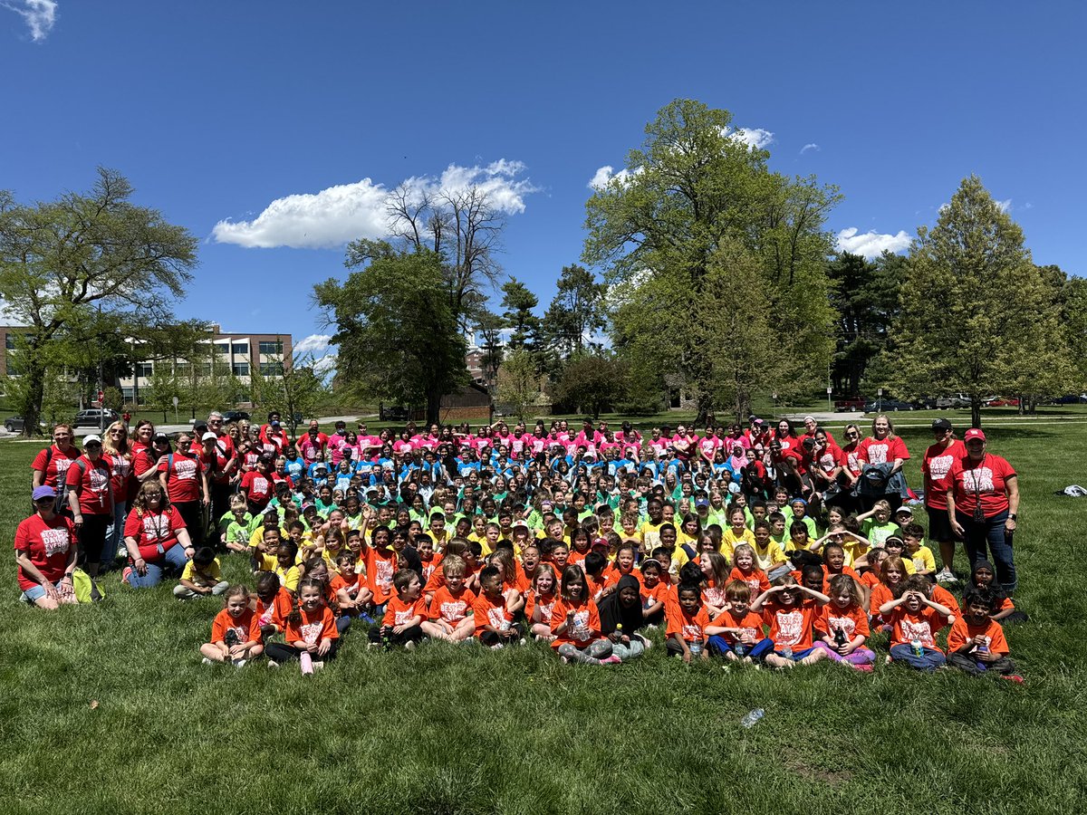 Amazing Washington Field Day!  Thank you to Mr. Z for coordinating everything. Huge thank you to our PTO for the t-shirts and pavilion rental. We couldn’t do it without all of the staff and volunteers.  Another reason that Washington is wonderful!  ❤️🐾