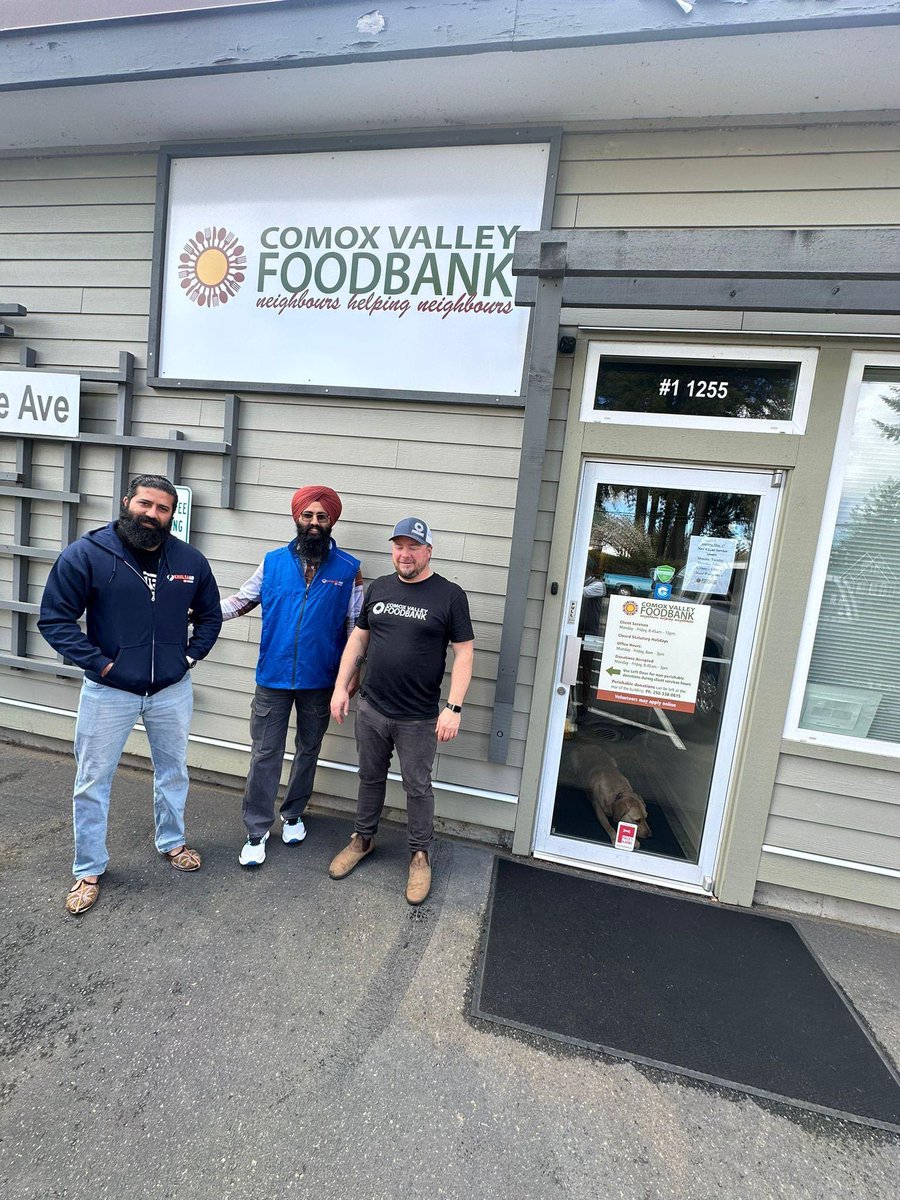 This Sikh Heritage Month, we extend our heartfelt gratitude to Gurudwara Miri Piri Gurudwara Sahib and Sangat for their incredible generosity! Together, we’ve gathered over 1000 Lbs of non-perishable items for our local food bank, @VILoavesFishes . Let’s continue spreading