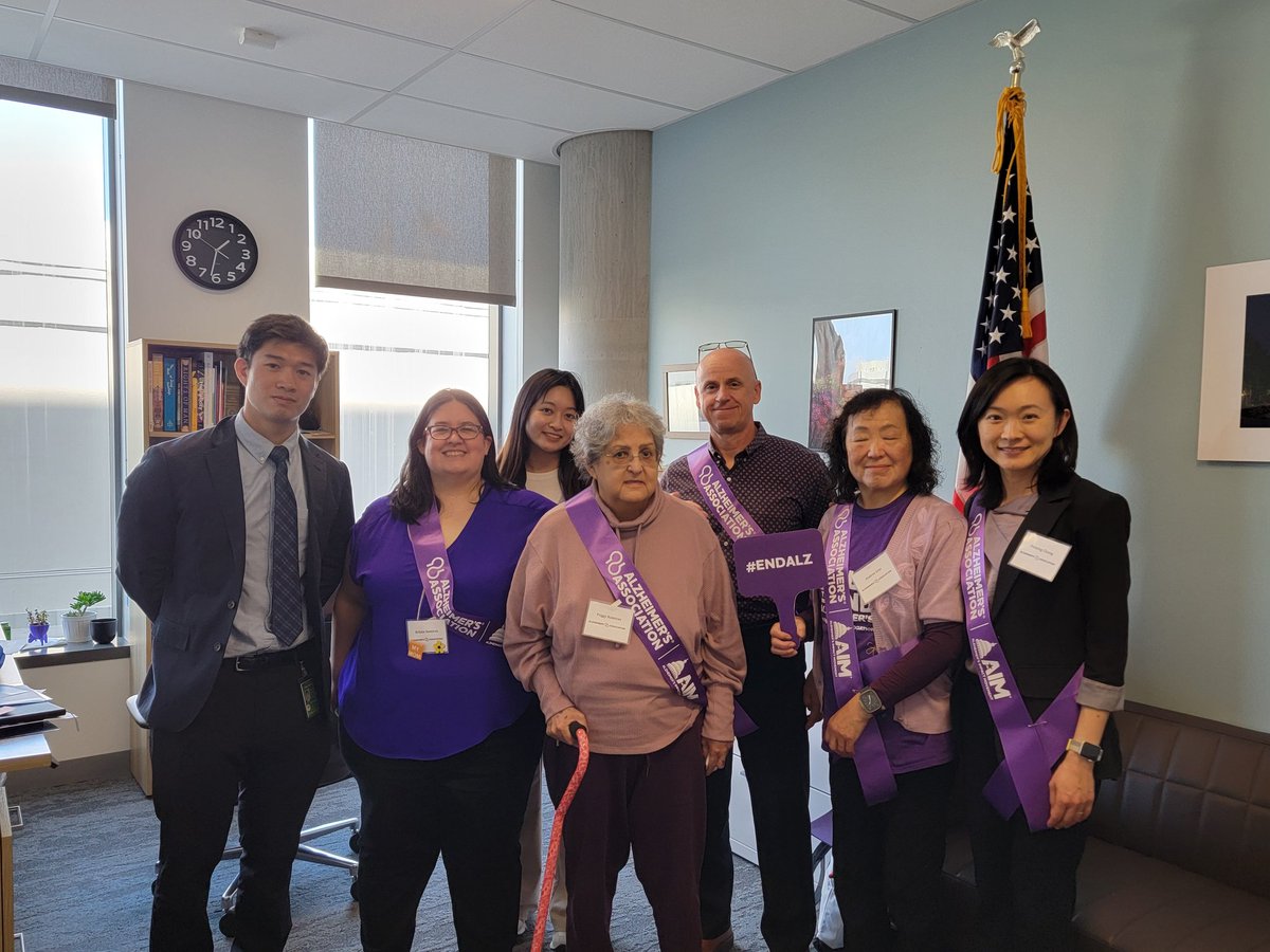 Thank you, Nicholas & Andrew in @alex_lee's office, for meeting with us today to talk about how we can #ENDALZ! We hope, with your support, that #CAleg will pass #SB639, #AB2680, #AB2689 to improve #Care4ALZ for Californians! 
@AlzNorCalNorNev @californiaalz