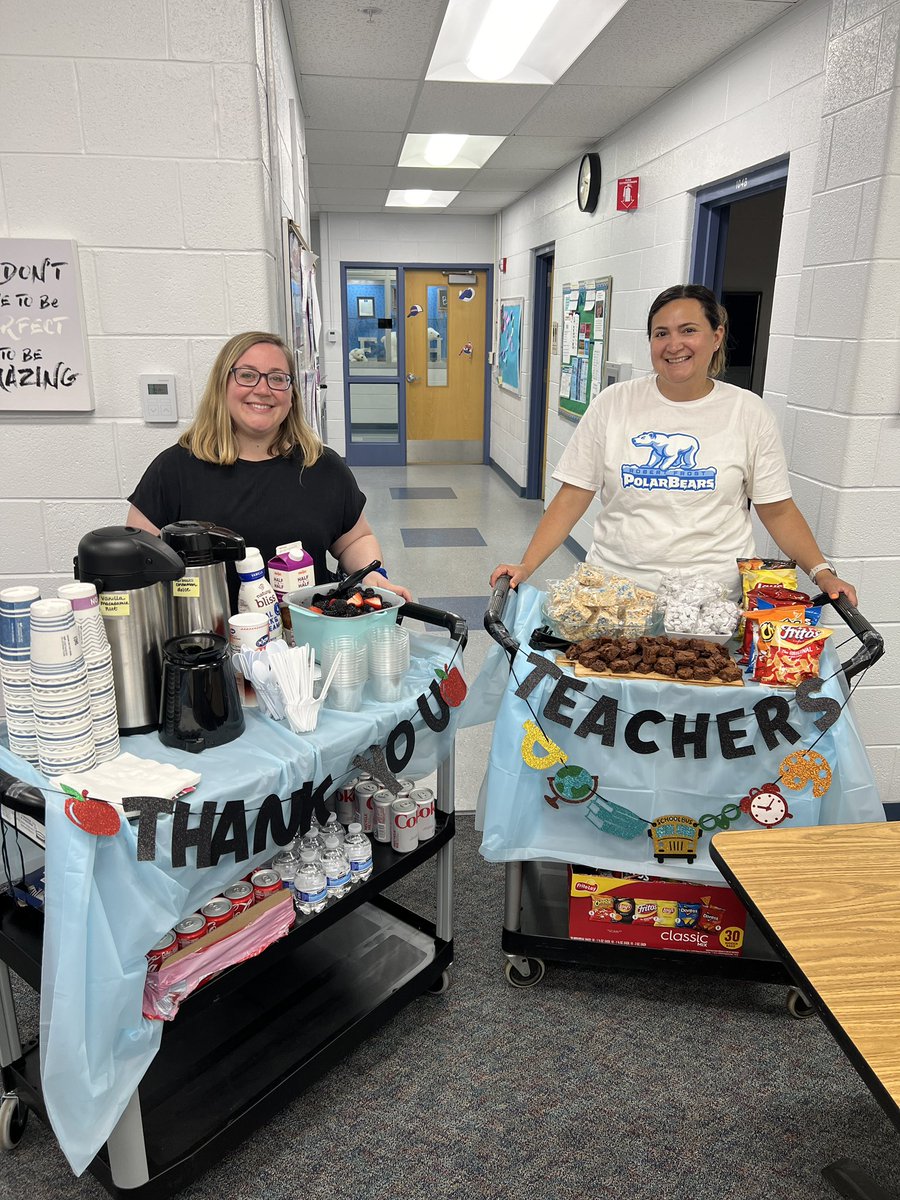 Thank you to <a href="/D59Frost/">Robert Frost Elementary</a> PTO for the yummy delivery today for Teacher Appreciation Week! 🥰😋