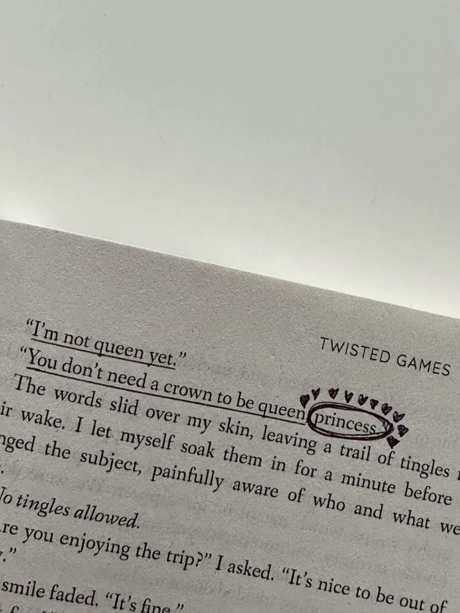 marftbooks's tweet photo. hii, i’m not new but i’m looking for new #booktwt moots! ❤︎

✰ cr: Bride ✰

— she/her, 24.
— romance, dark romance.
— fav books: Twisted Games, Perfectly Imperfect series, Hooked, Scarred, Archer’s Voice, Crush and Covet (Crave series)

♡ / ↻ to be moots ! :) https://t.co/EEj6P4vtlt