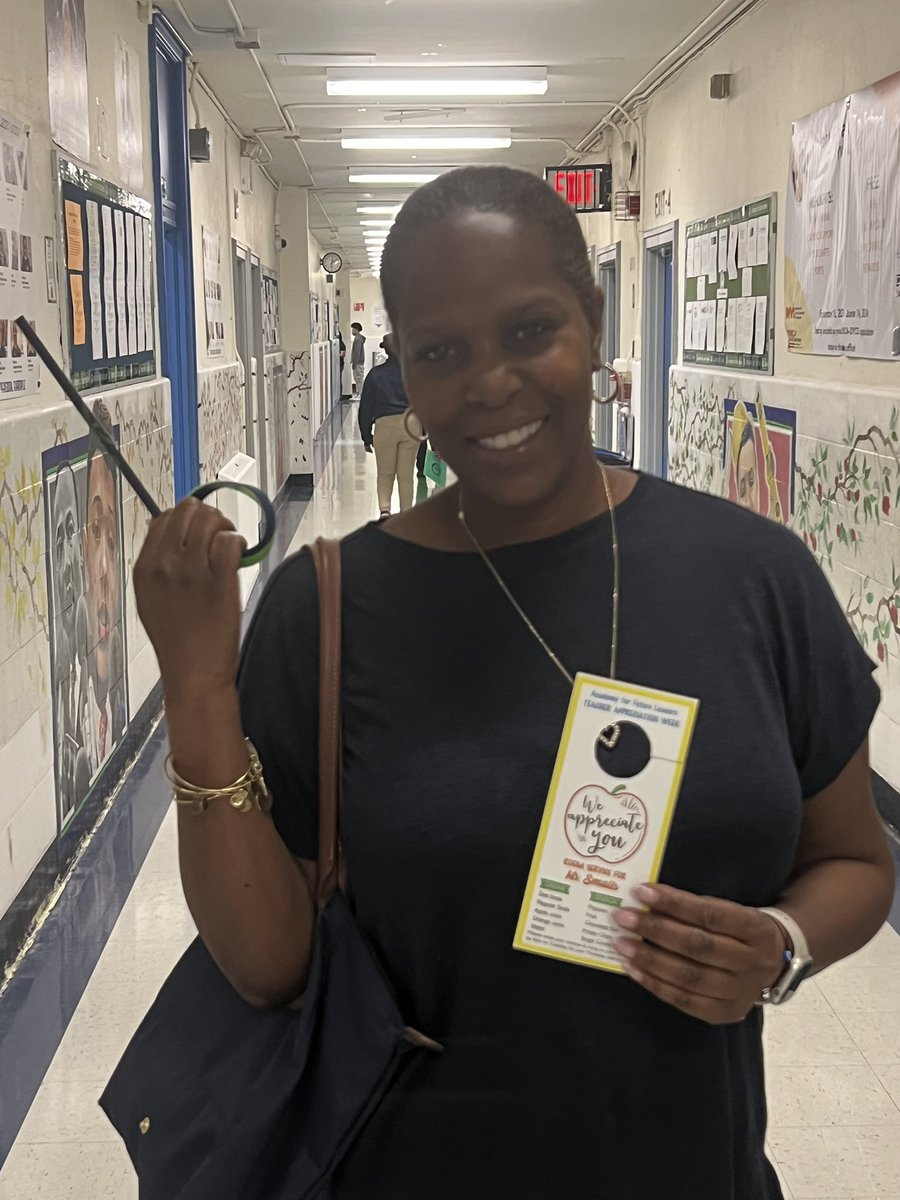 UAFutureLeaders's tweet photo. Launching #TeachersAppreciationWeek with small tokens of admiration. Our staff received room service tags 🏷️ where they can select their preference of drink and snack, as well as roses 🌹, two #AFL wristbands and pencils ✏️ Thank you for all you do for our students #d5reimagined https://t.co/ZHgpDwGjN7