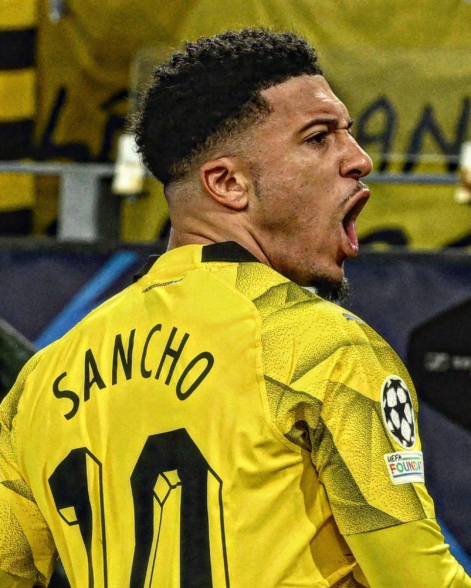 𝑪𝑶𝑵𝑮𝑹𝑨𝑻𝑼𝑳𝑨𝑻𝑰𝑶𝑵𝑺 to former #ManCity player @Sanchooo10 on making the 𝐂𝐡𝐚𝐦𝐩𝐢𝐨𝐧𝐬 𝐋𝐞𝐚𝐠𝐮𝐞 𝐅𝐢𝐧𝐚𝐥 with Borussia Dortmund! 😏👏
