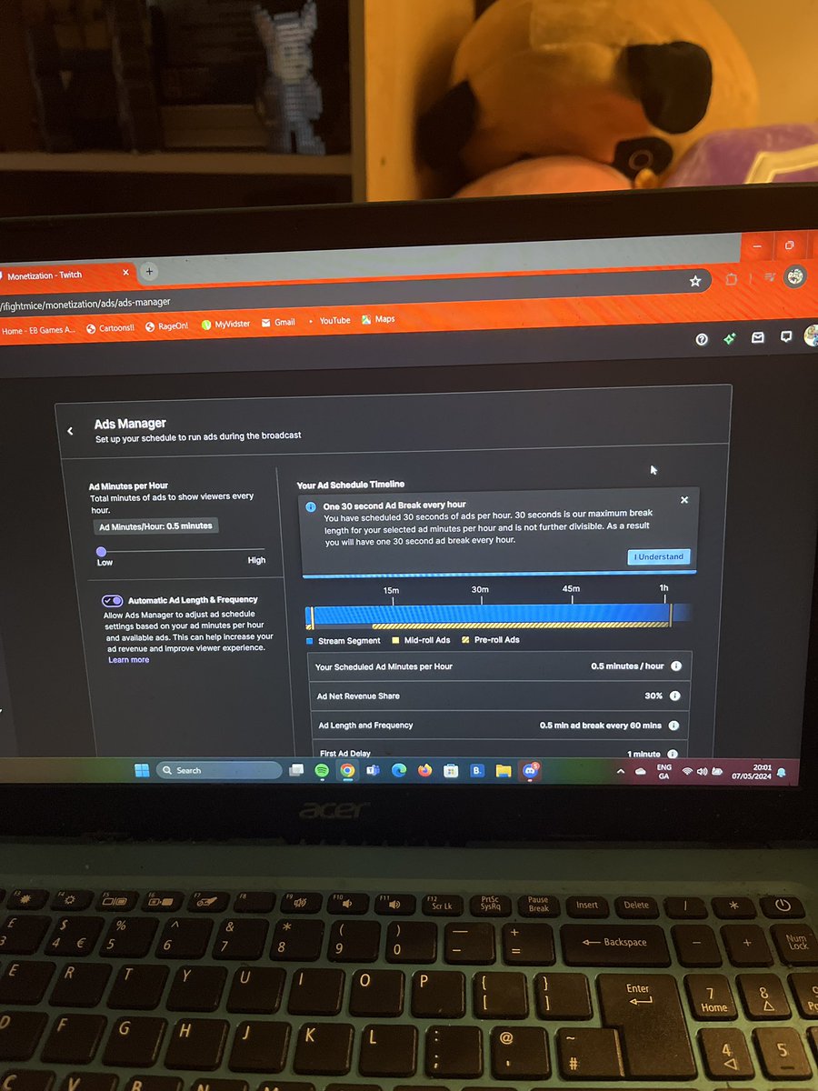 iFightMice's tweet photo. Going live for my first ever Dance-A-Thon!!! Come throw me some money and make me dance!! Sooo excited (and nervous!!) let’s do it 4 da kids!! #stjudeplaylive #teamcenterstage https://t.co/zYC7v03Uxk https://t.co/rKPjrPQeaj