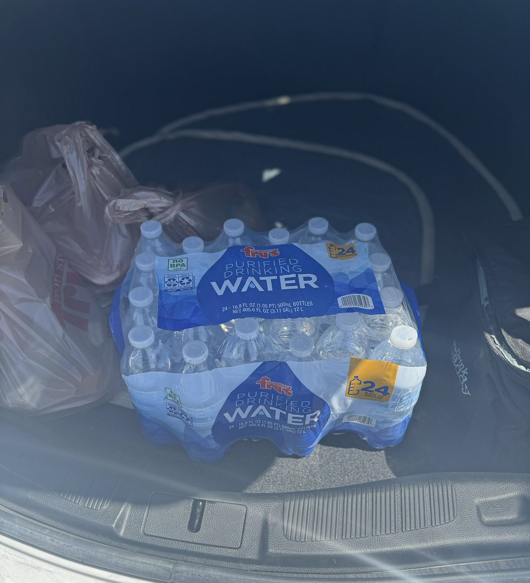 It's getting hot out! Just bought some water to give to the homeless while I'm out and about.  A small act, but it can make a difference.  

I think I’m going to have a tipping page where people can donate and then I can distribute supplies!
#StayHydrated #HelpingOthers #Tempe