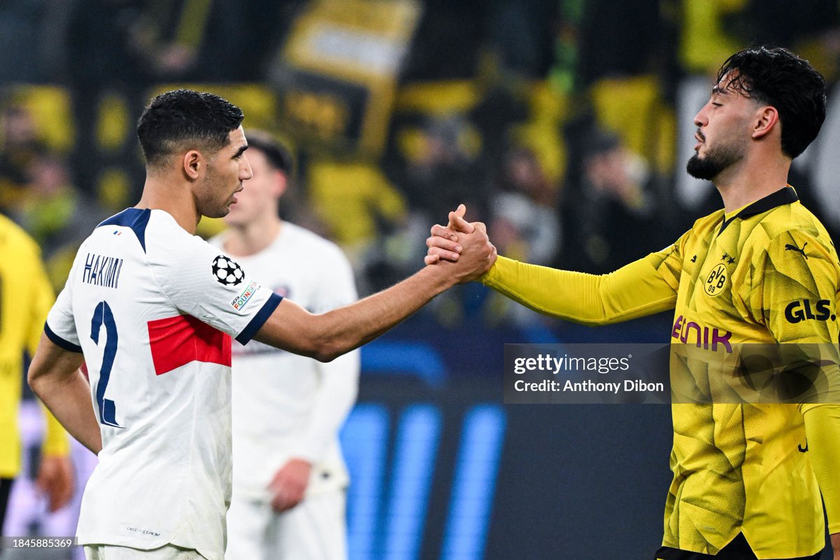 Ramy Bensebaini 🇩🇿 et le Borussia Dortmund 🇩🇪 se qualifient pour la finale de la Ligue des champions ! Le PSG d’Achraf Hakimi 🇲🇦 quitte la compétition.
