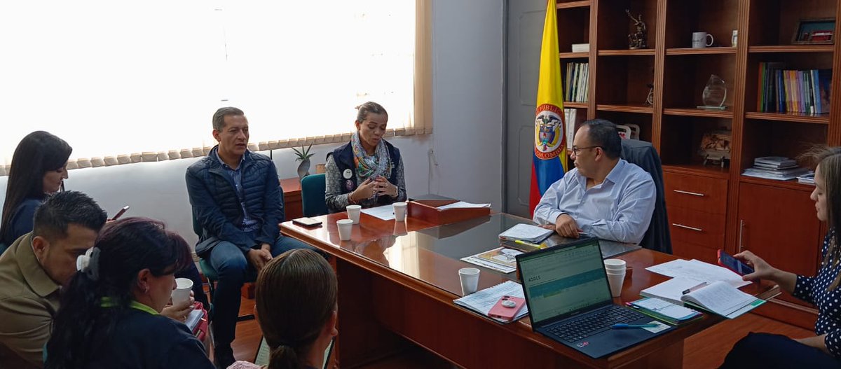 DefensoriaCol's tweet photo. Nuestra Regional #Boyacá realizó  verificación de prestación de servicios de la EAPB @Coosalud en #Tunja. Se busca garantizar la prestación de los servicios de más de 21.000 afiliados de las provincias de Tundama, Sugamuxi, La Libertad, Valderrama y Gutiérrez. https://t.co/cfGONyWu73