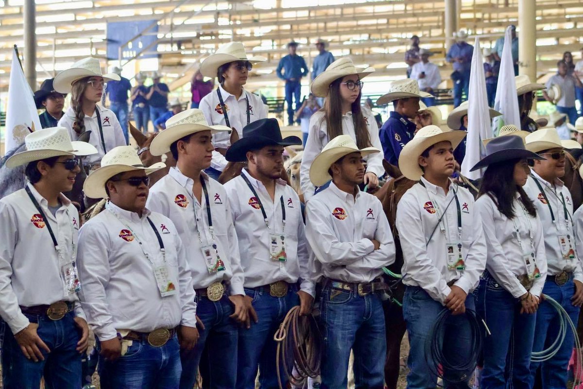 Muchísimo éxito a las y los deportistas sonorenses que nos representarán en los Juegos Nacionales CONADE 2024. Hoy arranca nuestro equipo en la disciplina de rodeo.

Todas y todos ustedes tienen nuestro apoyo total para su fortalecimiento. ¡Arriba Sonora y mucha suerte a nuestra