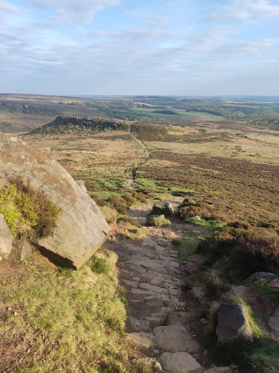 shefffoodlover's tweet image. Beautiful walk up Higger Tor tonight #peakdistrictwalks #higgertor #PeakDistrict #walkthismay