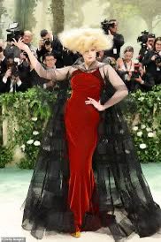 Caroline Taylor tweet media