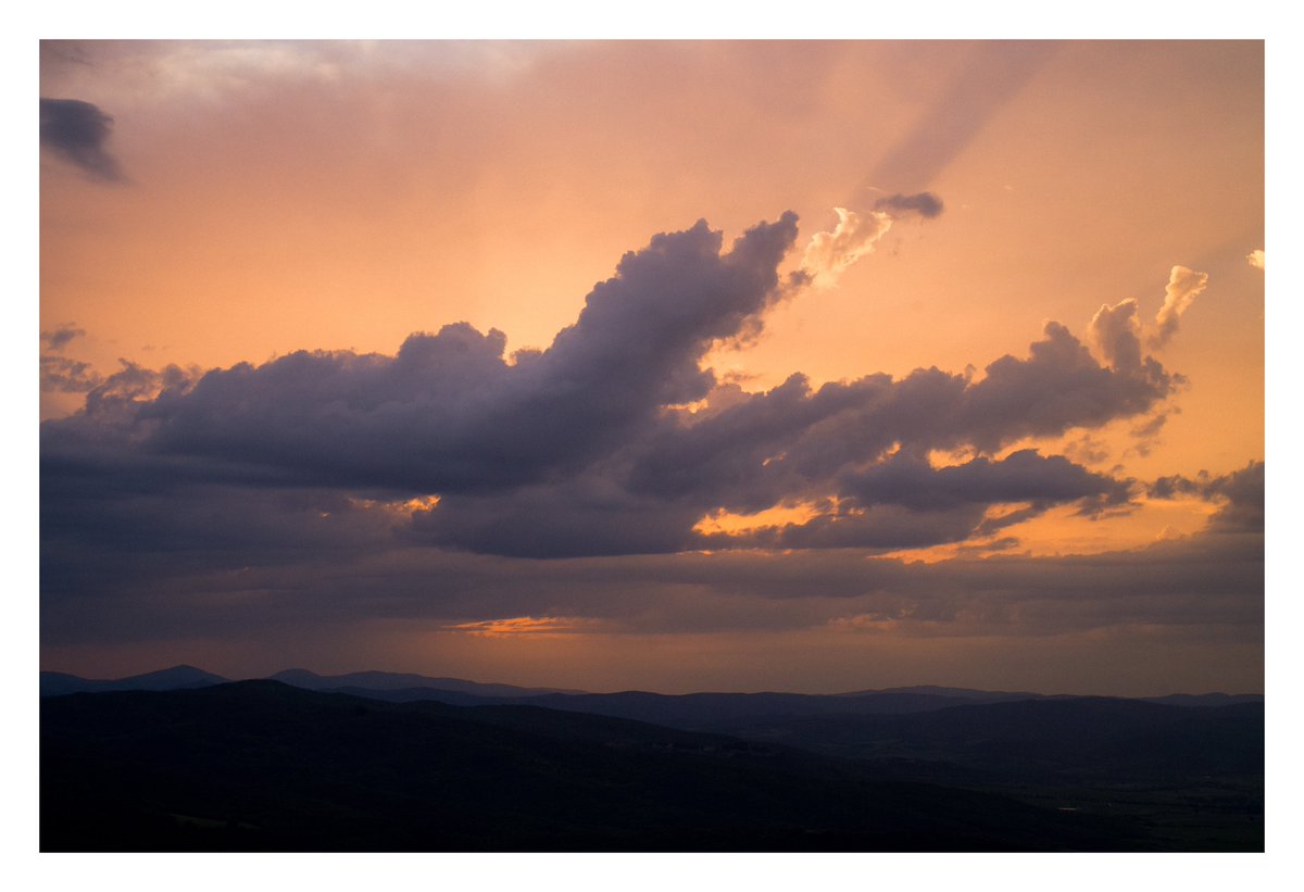 JetBlk's tweet photo. ๐ฎ๐น Tuscany, Italy
#LeicaM11 #ChasingLeitz https://t.co/riiKZRwRfe