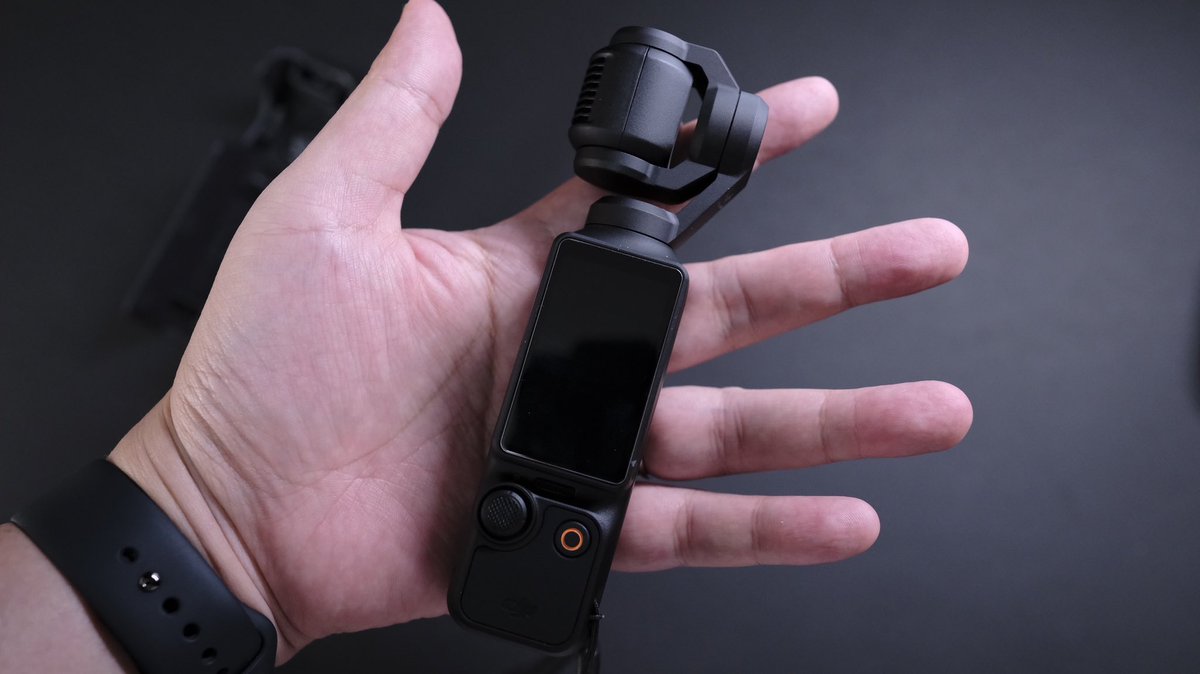 hirama1406's tweet image. DJI Osmo Pocket 3！1インチセンサーを搭載したポケットサイズのジンバルカメラを購入しました
#ブログ更新
#DJI
#OsmoPocket3
#レビュー

hirama1406.com/dji-osmo-pocke…