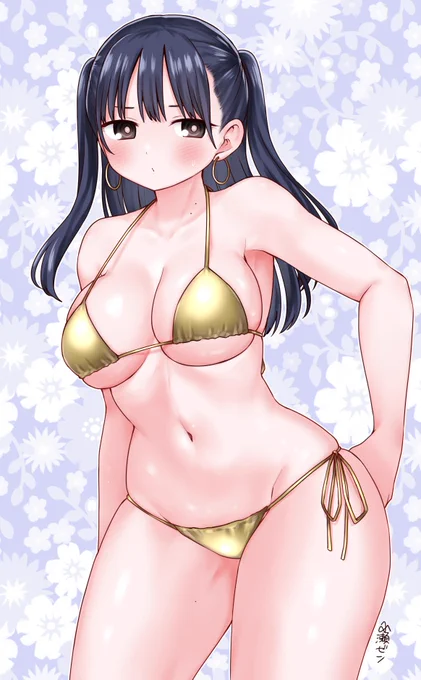 金ビキニ 