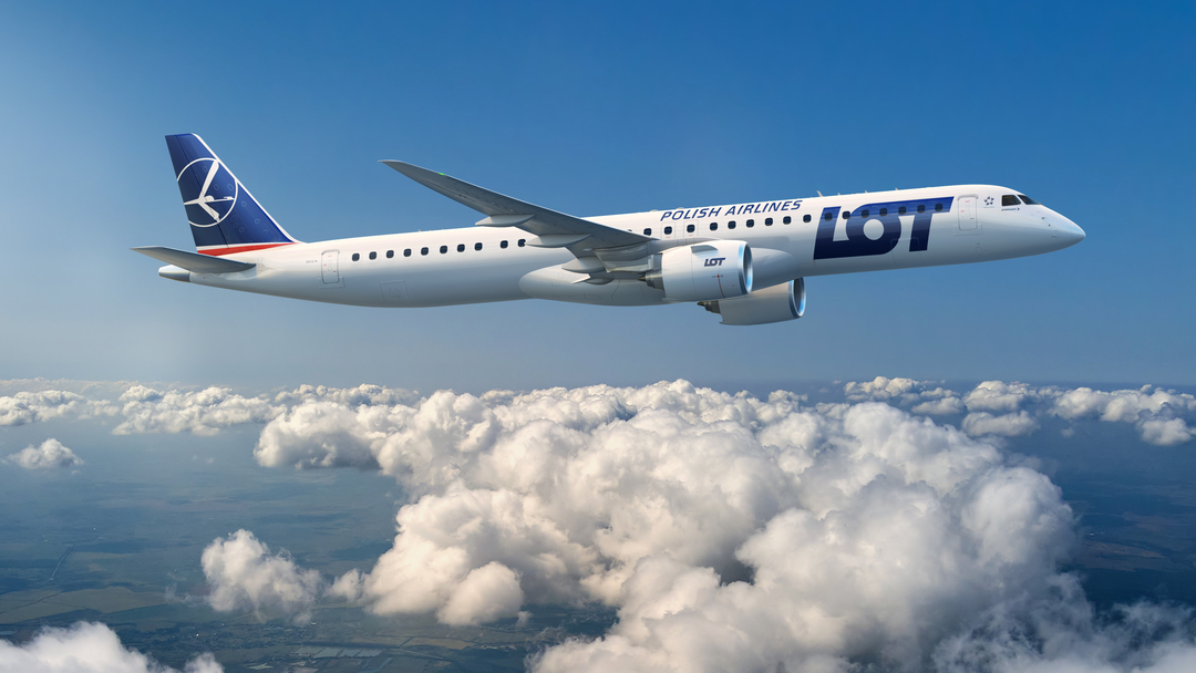 #NEWS | @LOTPLAirlines to add three Embraer #E195E2s. Read full news: bit.ly/4a9dfp9 #EmbraerStories #WeAreEmbraer