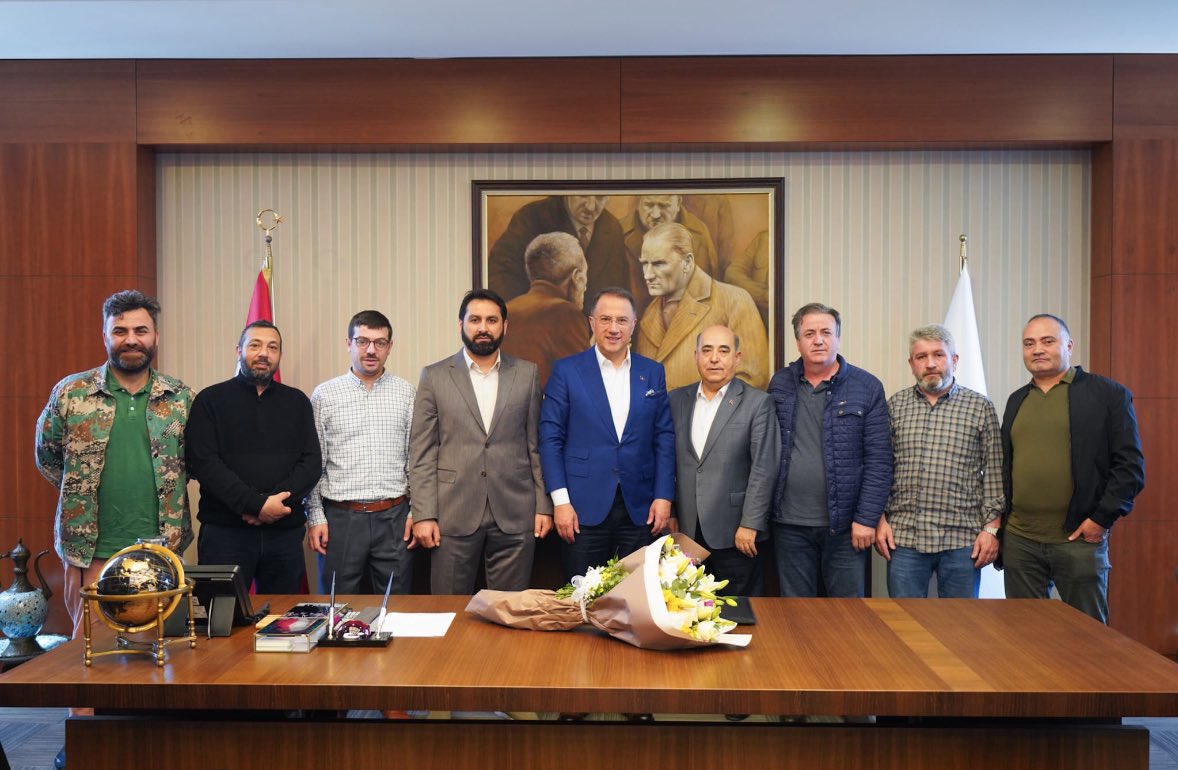 Beylikdüzü Belediye Başkanımız Sayın Mehmet Murat Çalık’a tebrik ziyaretimiz.
