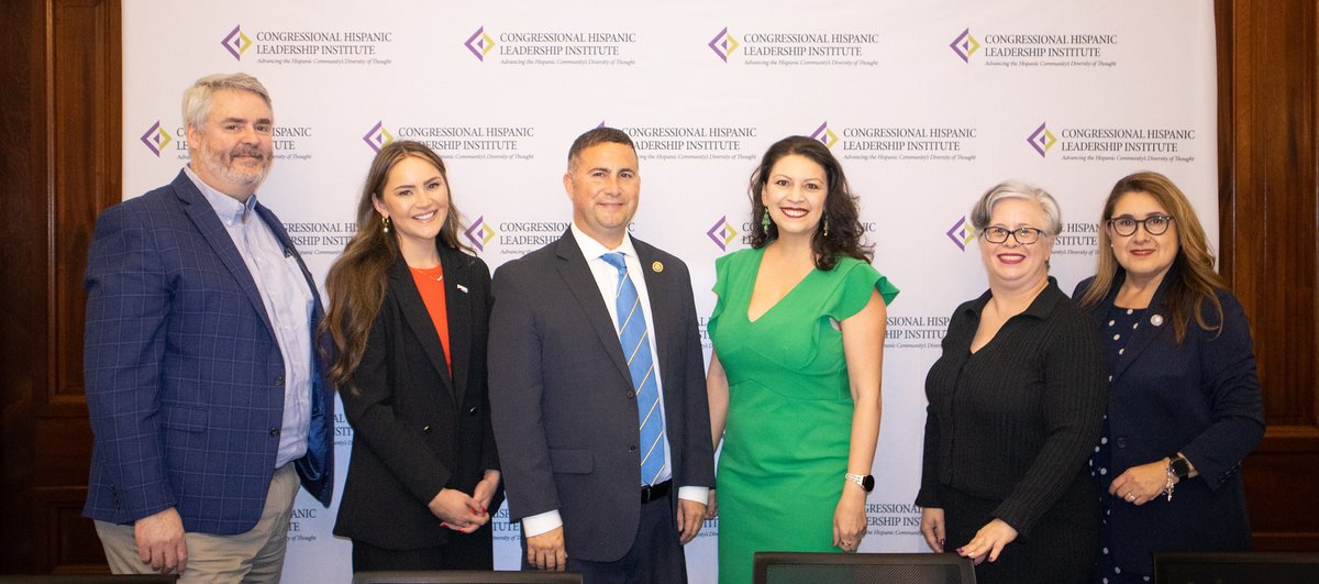 CHLI’s #education briefing featured an engaging panel led by CHLI’s @mgomezorta w experts from Excelencia in Education (@EdExcelencia), AASCU, and Latinos for Education. (@Latinos4Ed) Huge thanks to sponsors & partners. #TheCHLI #HigherEd