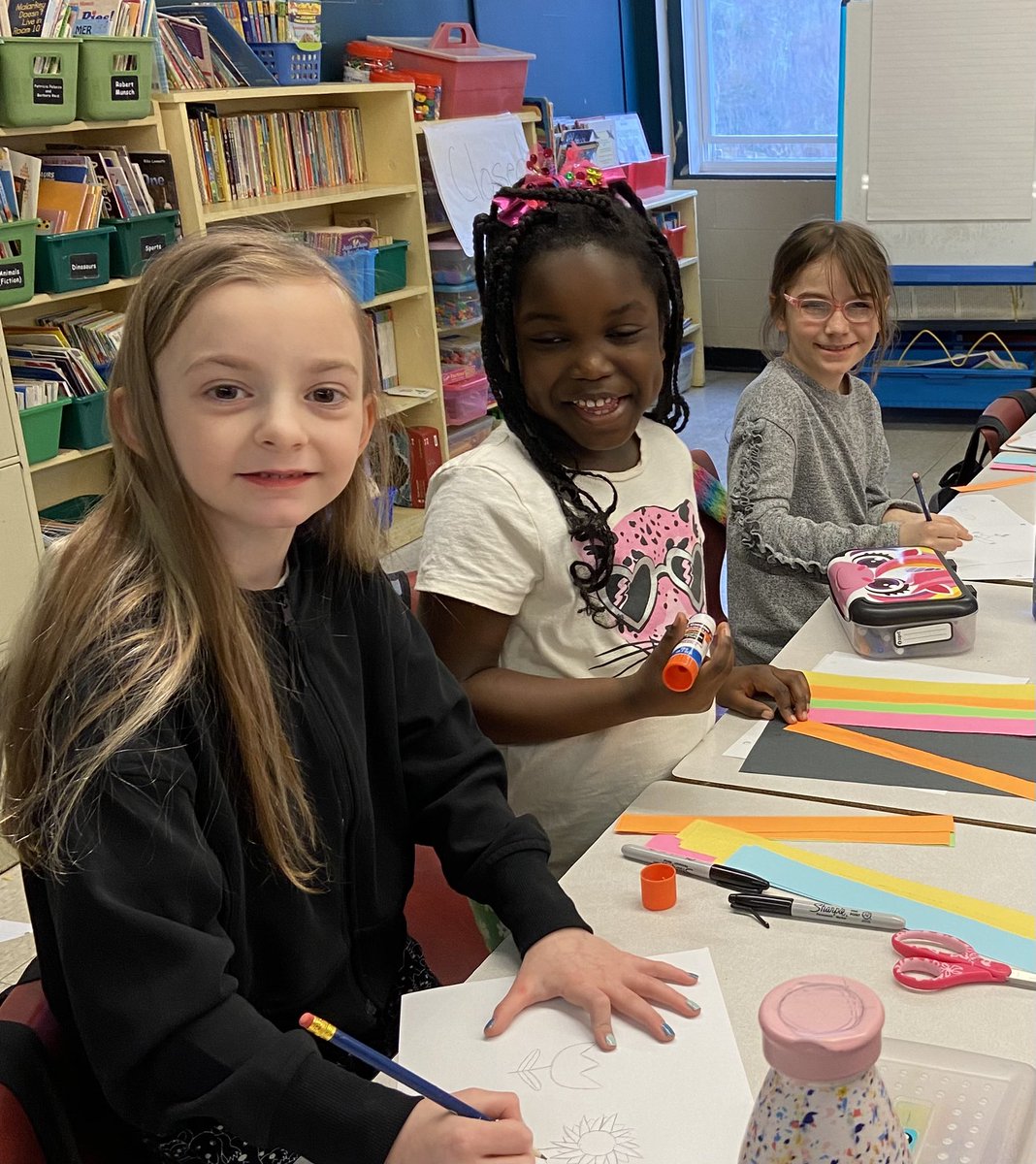 Ms. Renée Nolan tweet media