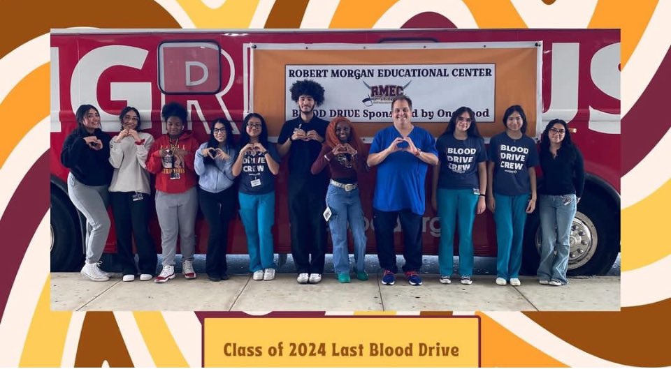 Our health science magnet 🧲 allows for students to have hands on experiences. Our senior medical assisting magnet class hosted their last blood drive🩸Just this year they have held 4 blood drives. #YourBestChoiceMDCPS 🌎 #PiratePride ⚓️