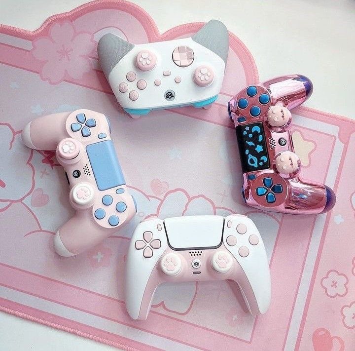 pink controllers 🎀
