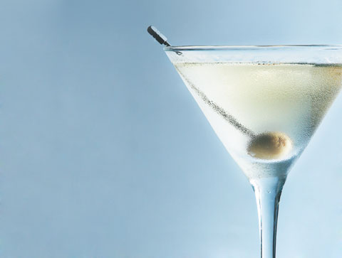 Cómo es   que una #biopsiaguiada por ultrasonido es como un martini clásico   vetmedicineespanol.com.mx/articulo/1871.…