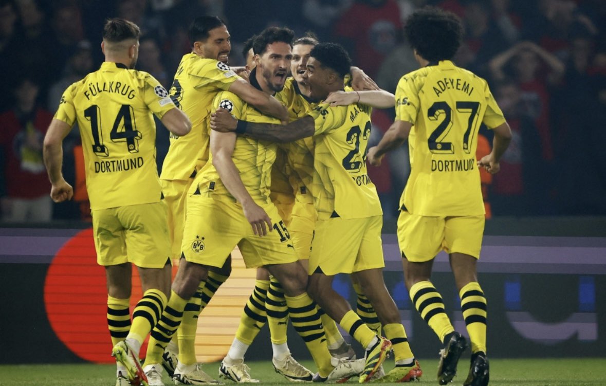 Dortmund si zahraje finále Ligy mistrů. V odvetě semifinále na hřišti favorizovaného Paris St. Germain Borussia zvítězila 1:0 a zopakovala stejnou výhru z úvodního duelu ⚽️ Více👉 sport.ceskatelevize.cz/clanek/fotbal/…