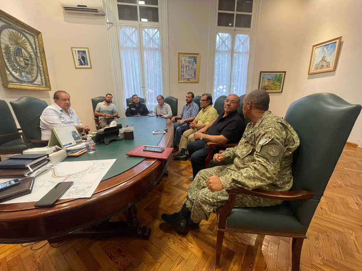 Se informa a la población que no deje para último momento en caso de necesitar ayuda y se comuniquen al 911, Jefatura de Policía o al 4633 5000 interno 213 y 234 de la Intendencia de Tacuarembó.