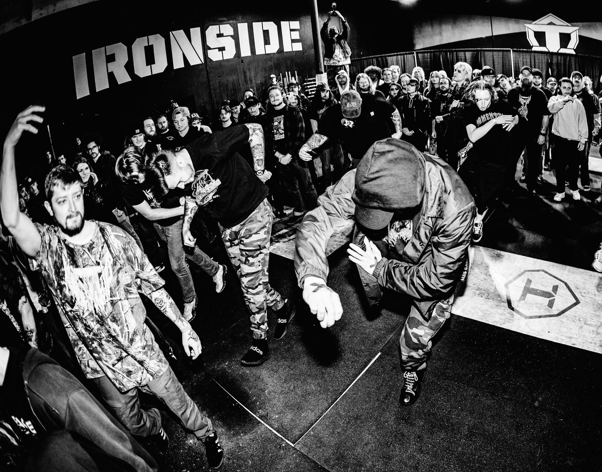 maddievtheworld's tweet photo. Misery Whip at Bleakfest Vol. 1 | May 4, 2024 | I’ve been admiring the Pacific Northwests hardcore scene from afar for a while, and I’m so stoked to finally be in the thick of it. Very grateful to the Bleakhouse family and NWHC, can’t wait to shoot even more :) https://t.co/Op2YHe2rJG