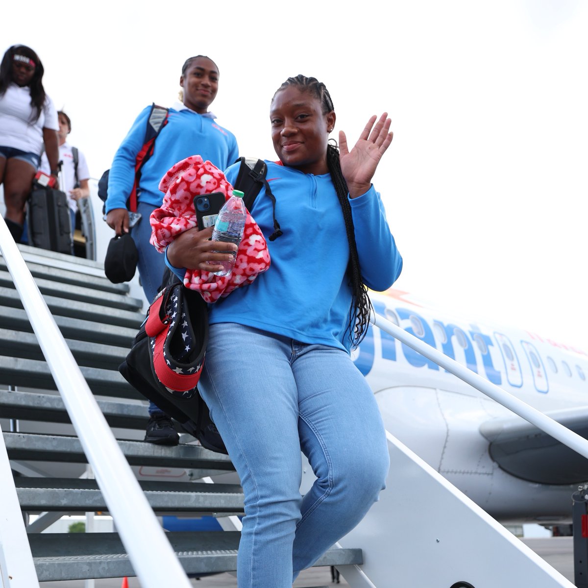 Hey Gainesville! 👋😎🌴 #HottyToddy x #SECTF